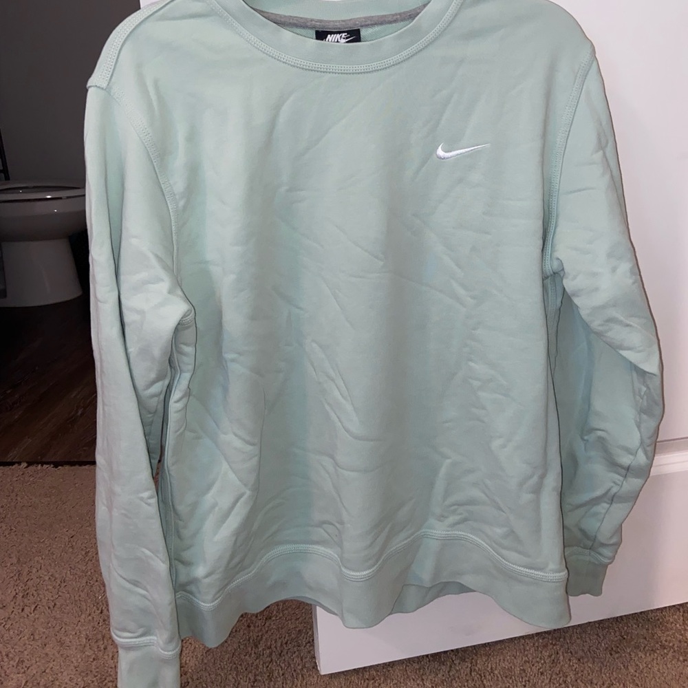 nike crewneck